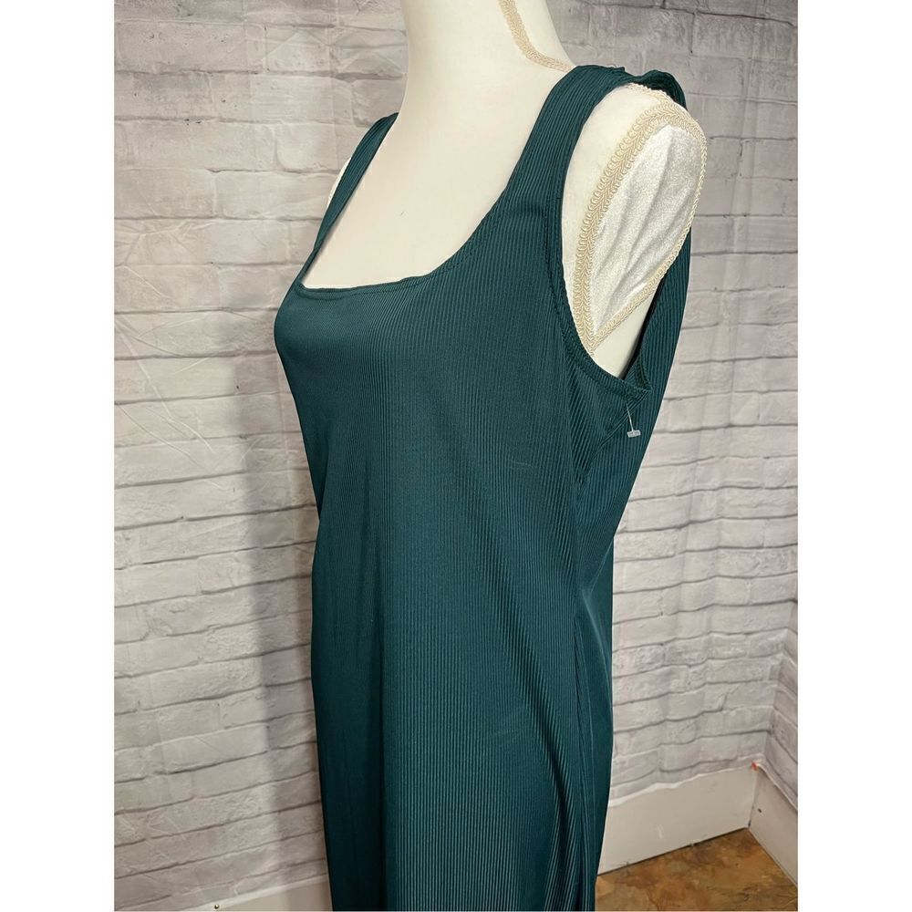 Boohoo Green Dress